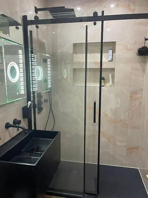 Apartment 3 Bed Smart Home - Canary Wharf London United Kingdom